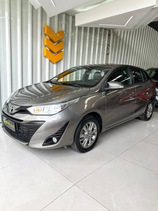 TOYOTA YARIS 1.3 16V FLEX XL LIVE MULTIDRIVE
